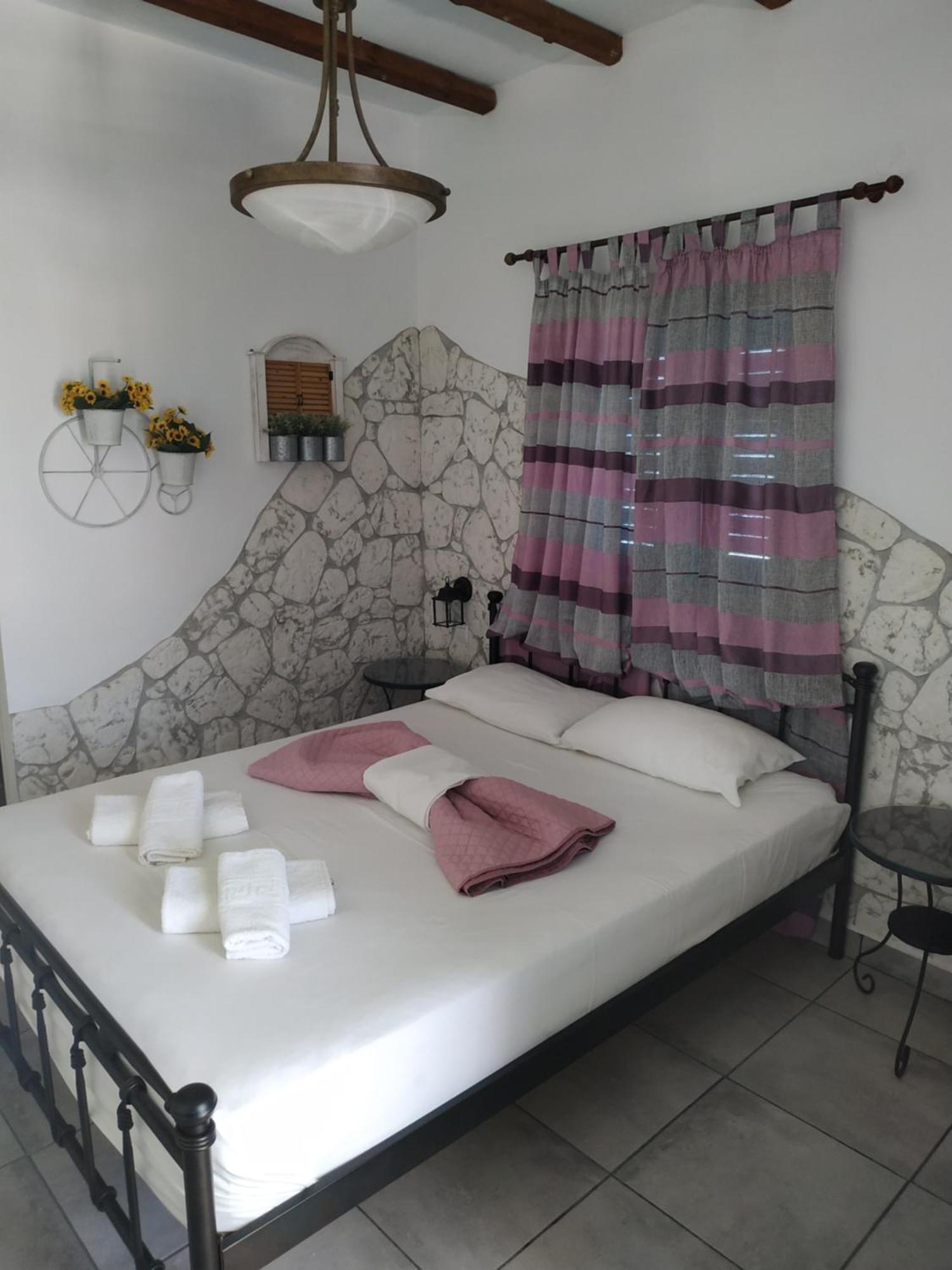 Apartmán Lucas B Panorama Alopronia Exteriér fotografie